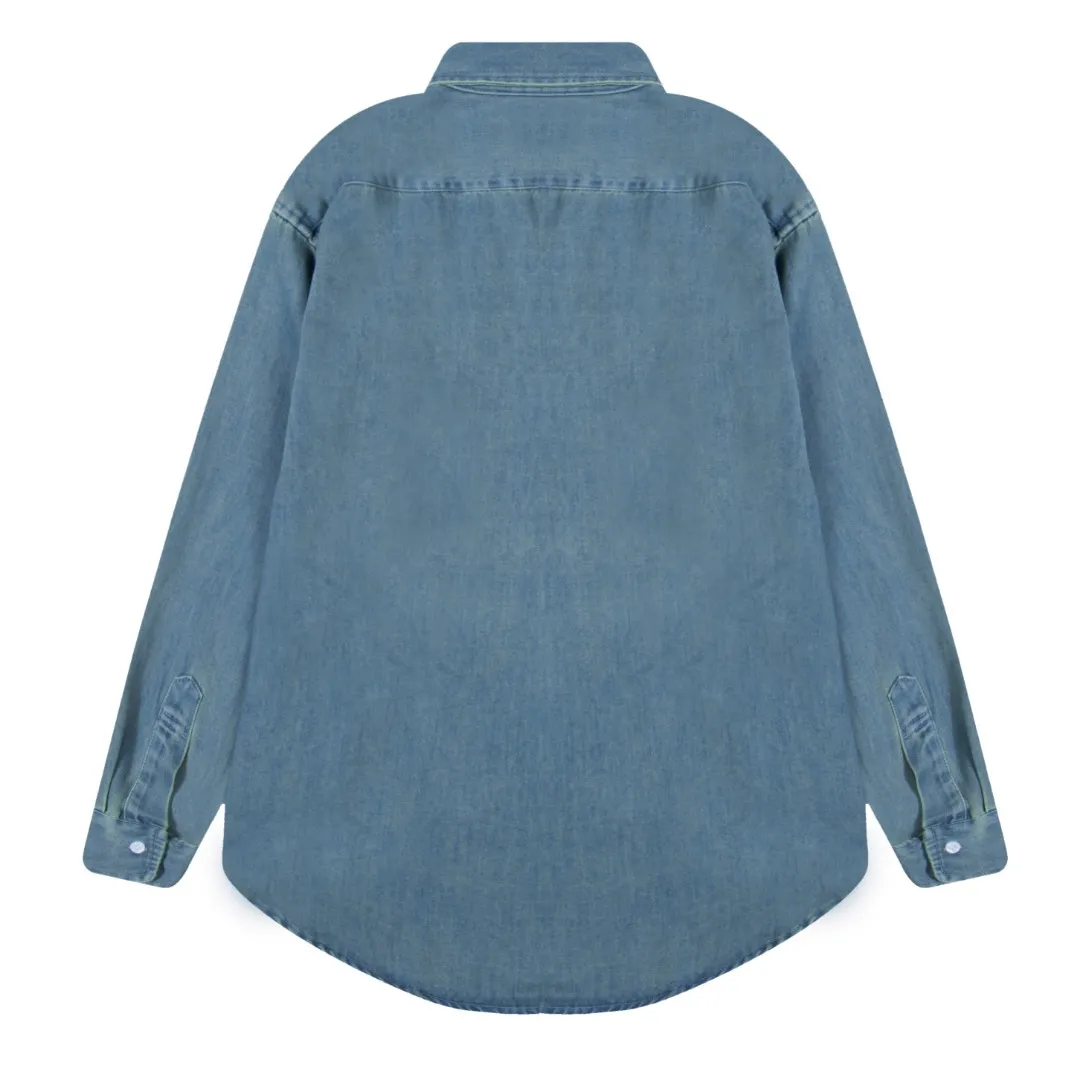 P250 White background picture [Hot new model] Model number: 25105# Color: Denim blue Size: S to A versatile shirt that can be worn in all seasons. It is oversized and has a translucent fade. It can be worn alone or layered as a jacket. It can also be worn as an inner layer of a sweater. It has a lightly distressed wash fade and is naturally white. The upper body is retro and casual. Save the mismatch.